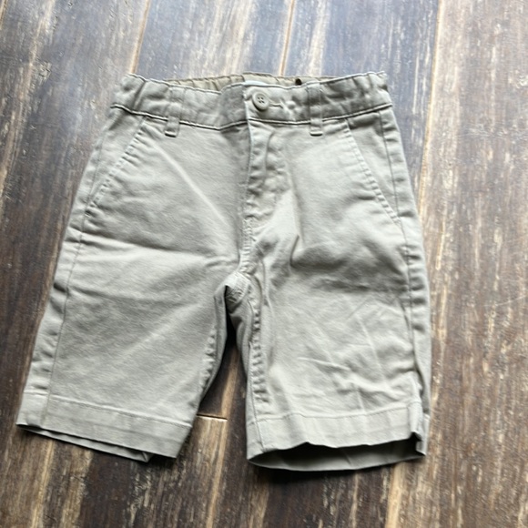 Two pairs of shorts - tan/stone - Picture 2 of 5